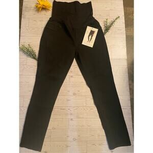 Bella Vida Maternity Black Jeggings Pants NWT Comfort Waistband